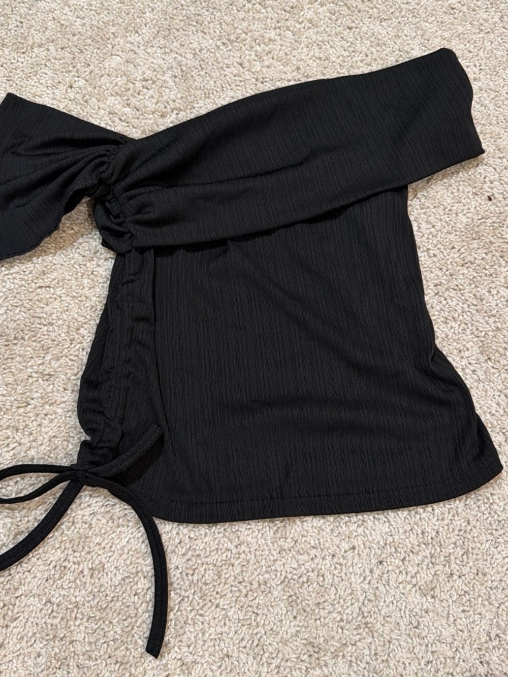 SHEIN Black Off-Shoulder Crop Top with Side Tie